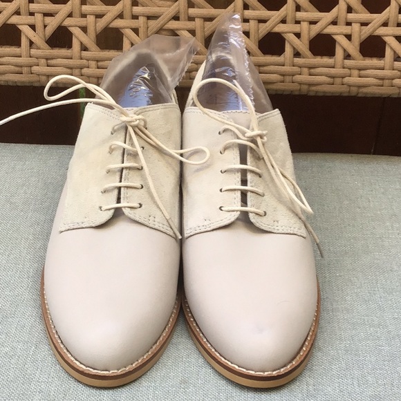 EUC SHELLYS LONDON Mix Leather Lace Up Oxford Shoes Low Heels Soft Beige Color - Picture 3 of 11